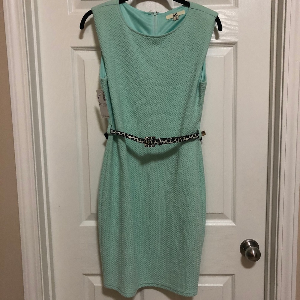 SOLD Sexy sleeveless dress with animal print belt